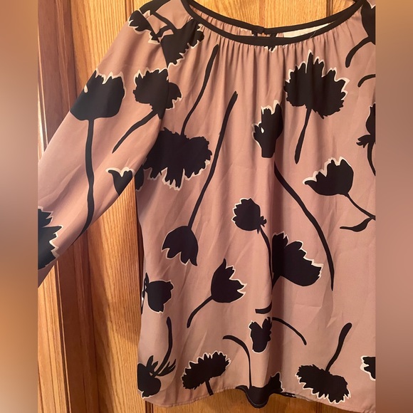 Loft Blouse - Picture 2 of 3